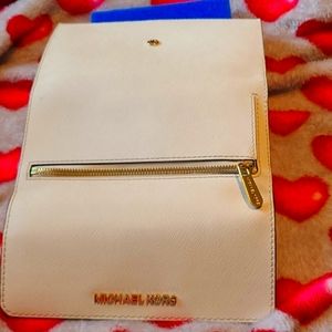 Michael KORS. OS. WHITE